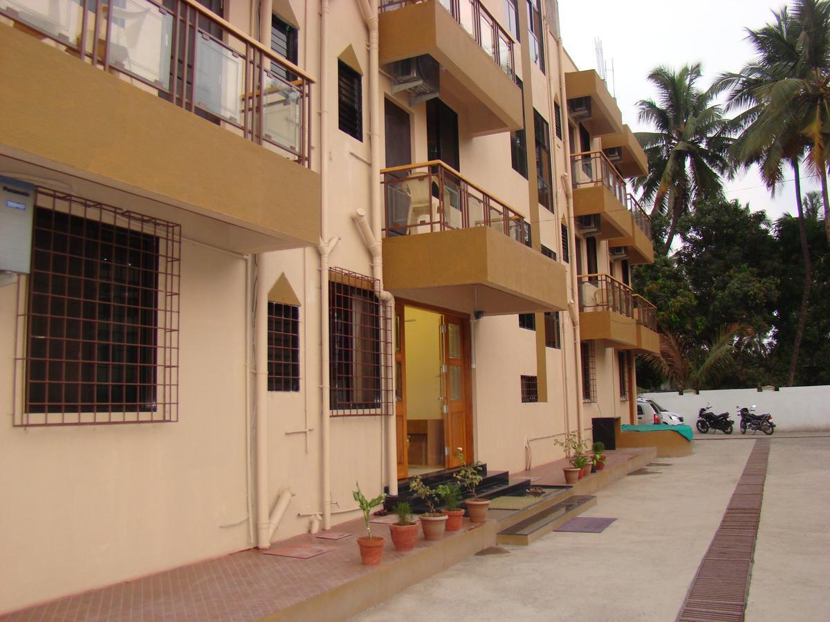 Hira Laxmi Residency Hotel Alībāg Eksteriør billede